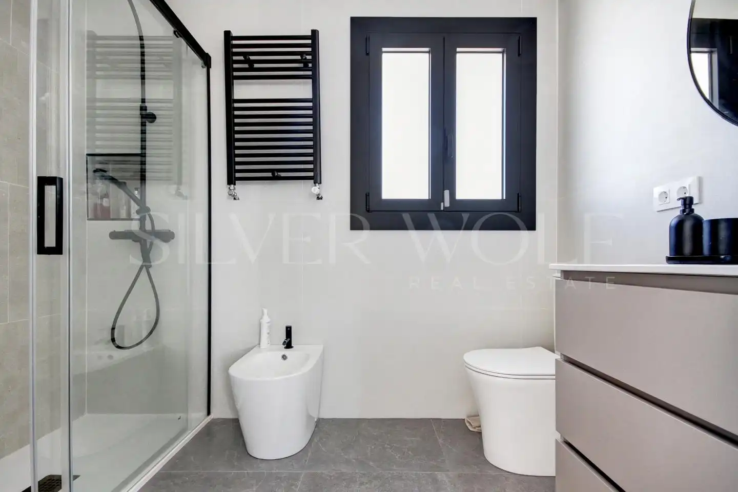 Baño de Casa o chalet en venta en Castelldefels con Calefacción, Jardín privado y Terraza