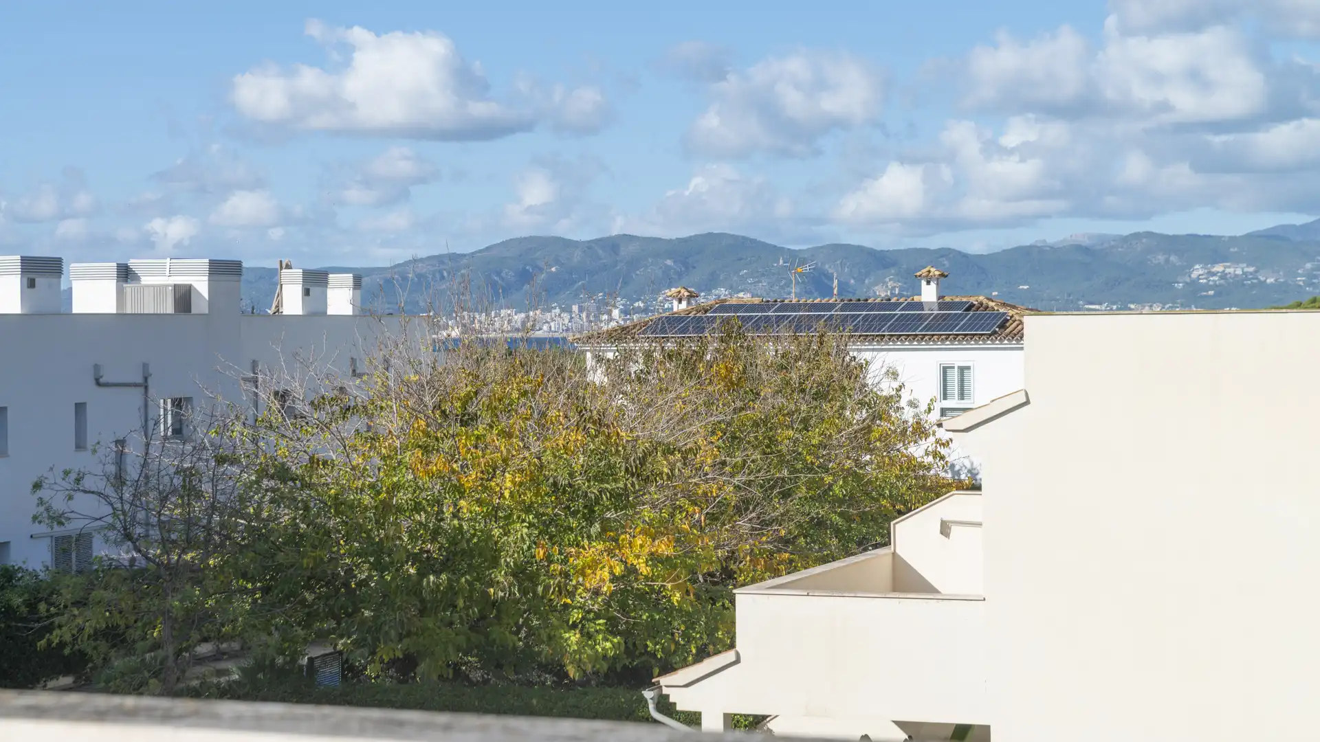 Vista exterior de Casa o xalet en venda en  Palma de Mallorca amb Aire condicionat, Calefacció i Terrassa
