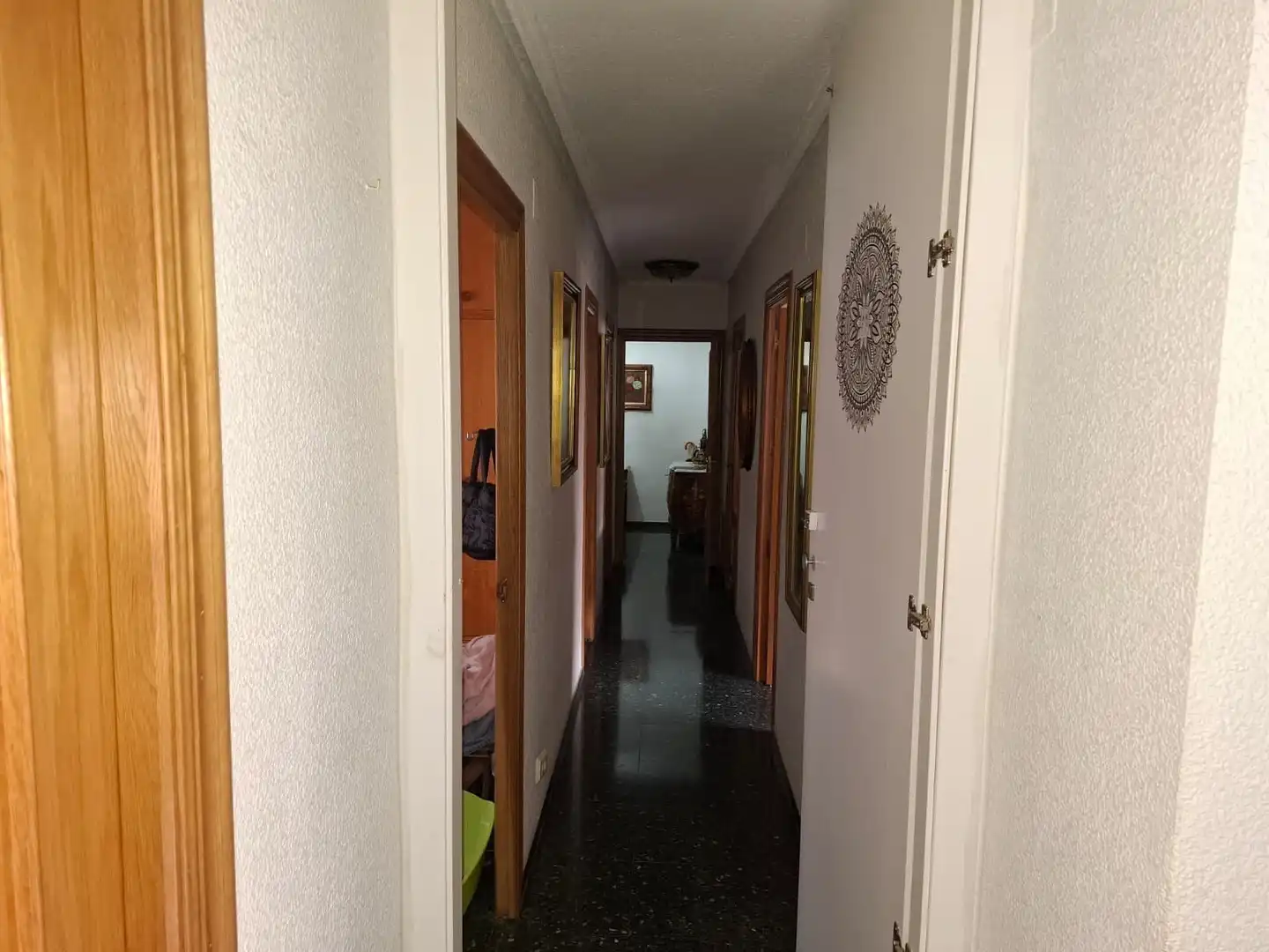 Flat for rent in Valencia  with Air Conditioner, Private garden and Balcony