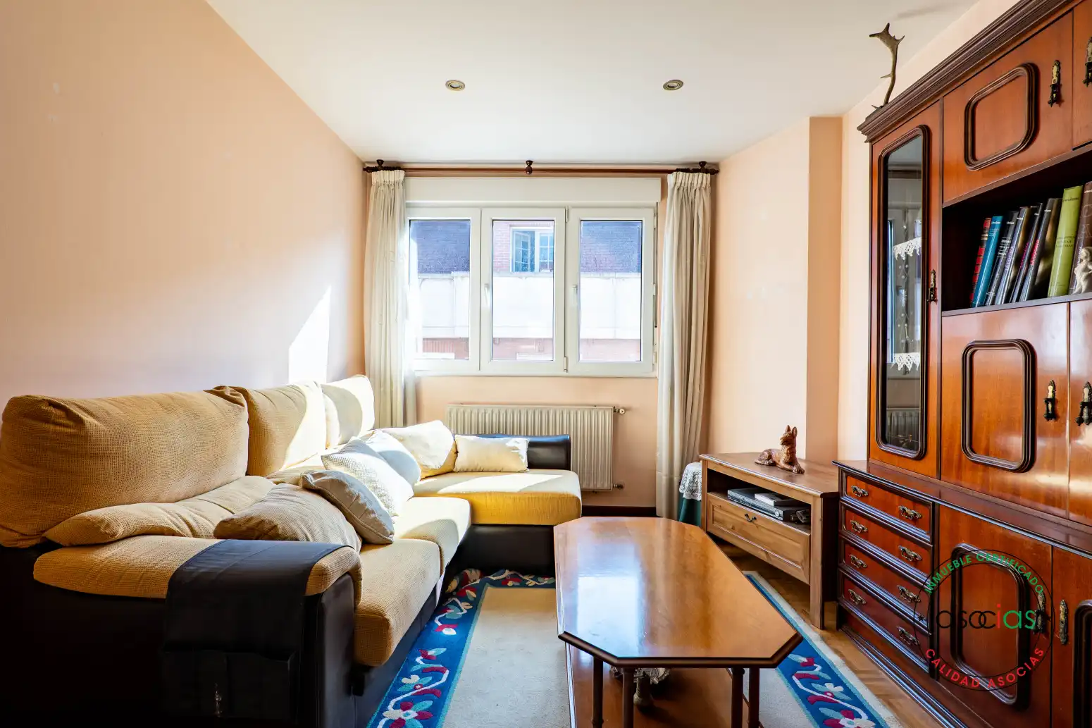 Sala de estar de Piso en venta en Gijón  con Calefacción, Parquet y Trastero