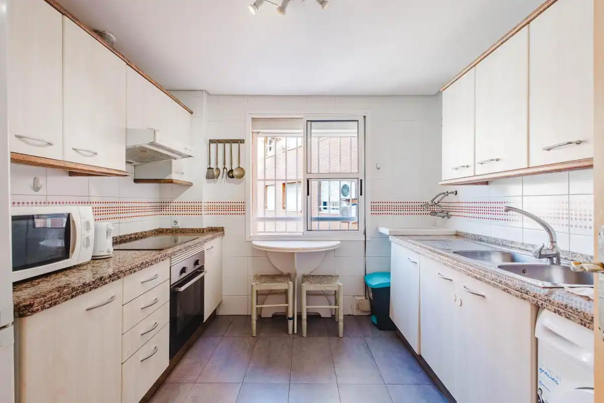Cocina de Piso en venta en Málaga con Aire acondicionado, Calefacción y Piscina