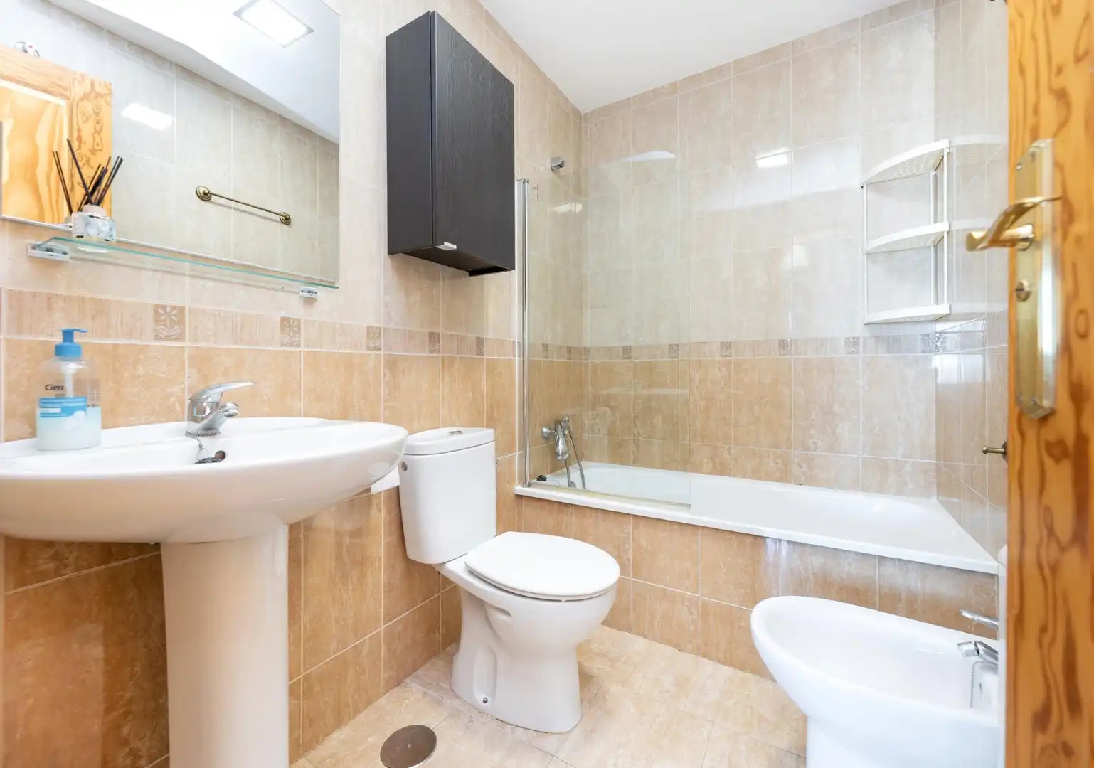 Bathroom of Flat for sale in Monachil