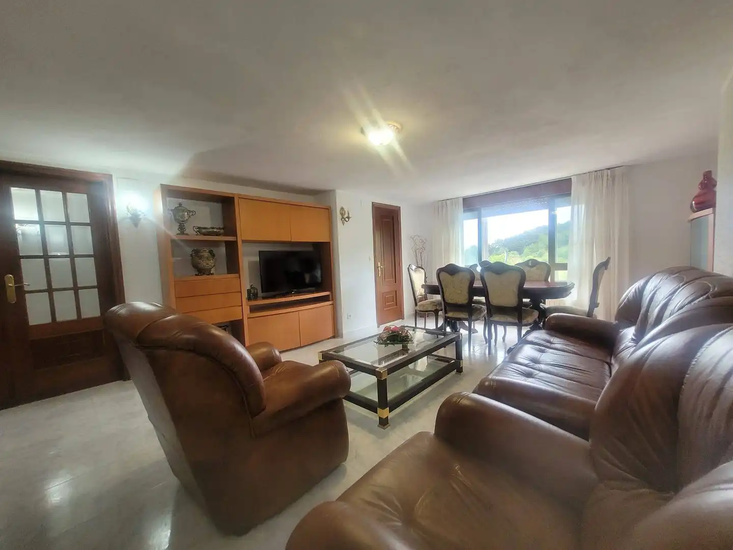 Sala d'estar de Casa o xalet en venda en A Estrada  amb Jardí privat, Traster i Piscina