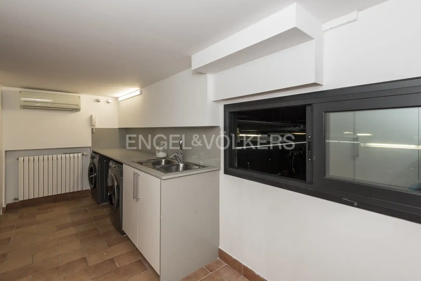 Casa amb piscina en venda a Corbera de Llobregat, imagen 109