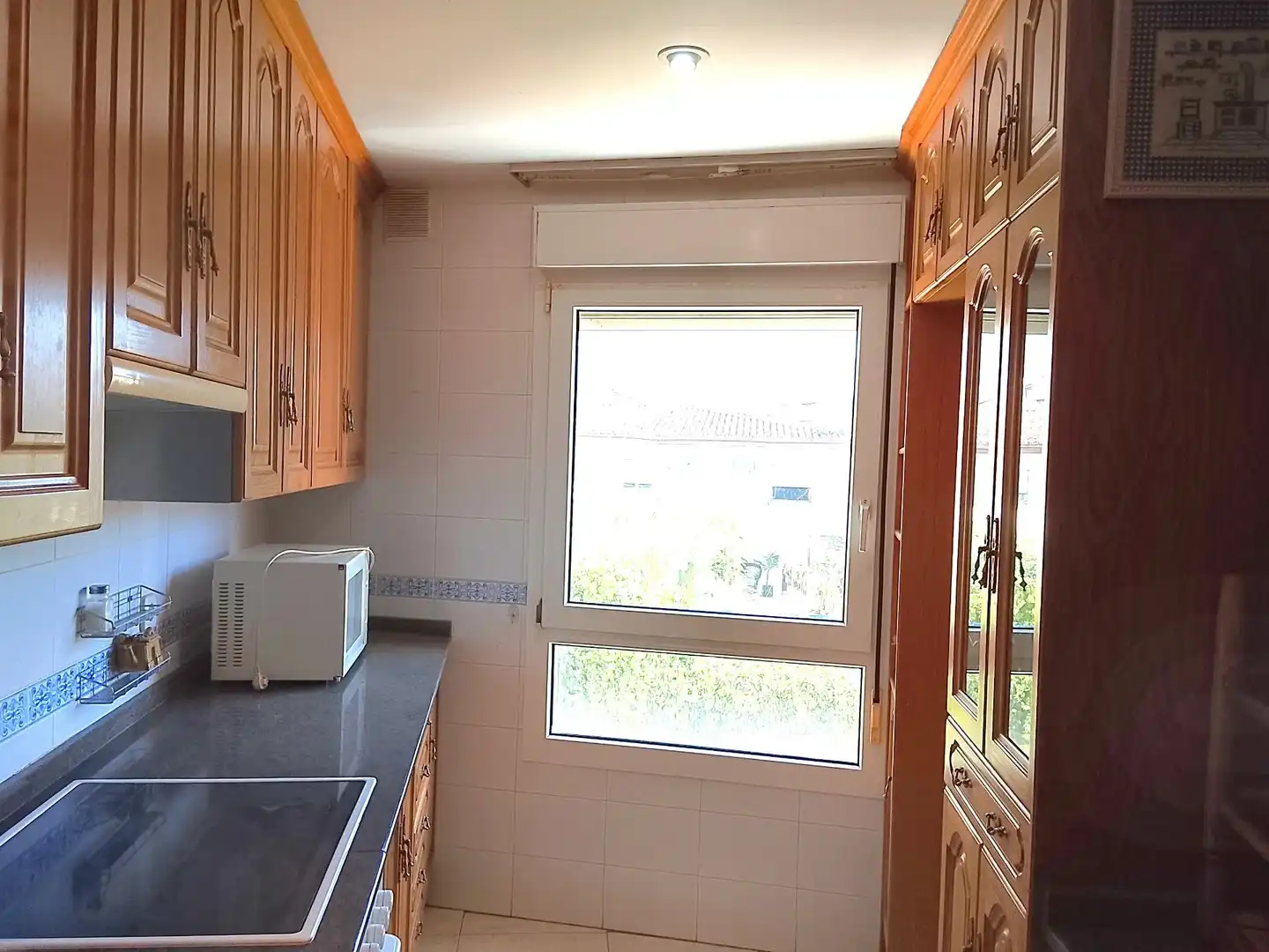 Küche von Wohnung zum Verkauf in Madrigal de la Vera mit Klimaanlage, Heizung und Möbliert
