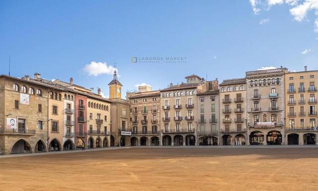 Terreno en Venta en del Bisbe Oliba en Centre