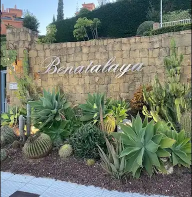 Piso en venta en Benahavís con Balcón y Piscina comunitaria