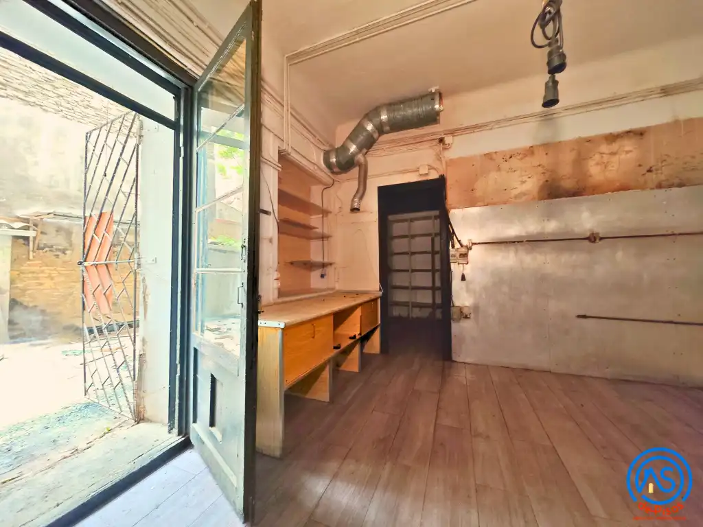 Küche von Geschaftsraum zur Miete in Zaragoza mit Parkett und Terrasse