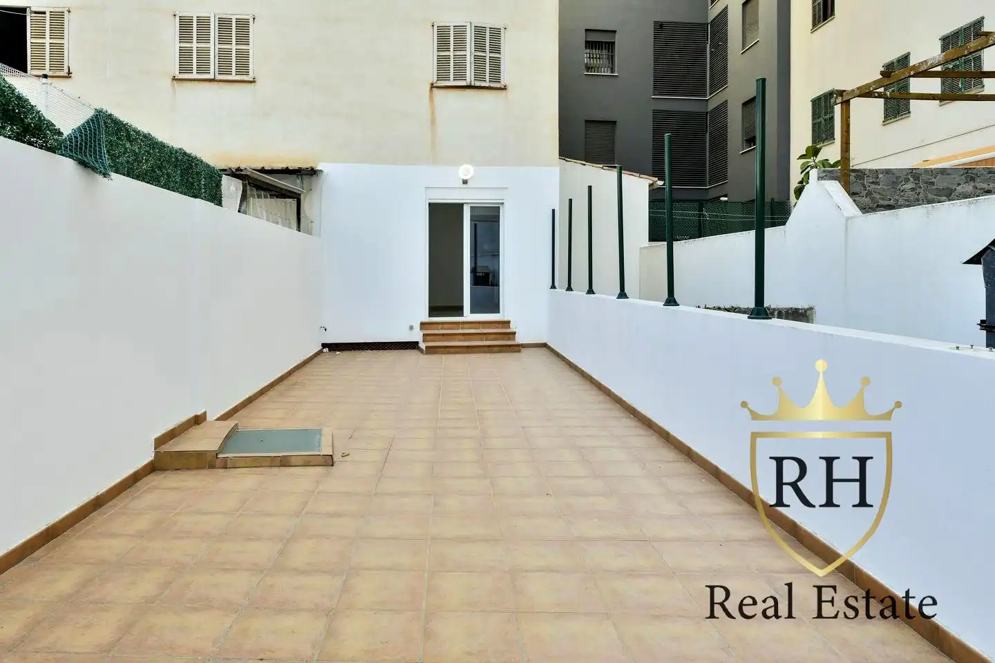 Terraza de Piso en venta en  Palma de Mallorca con Terraza y Trastero
