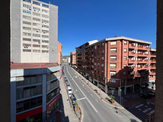 Piso en Venta en Gordóniz Kalea en Rekalde Centro