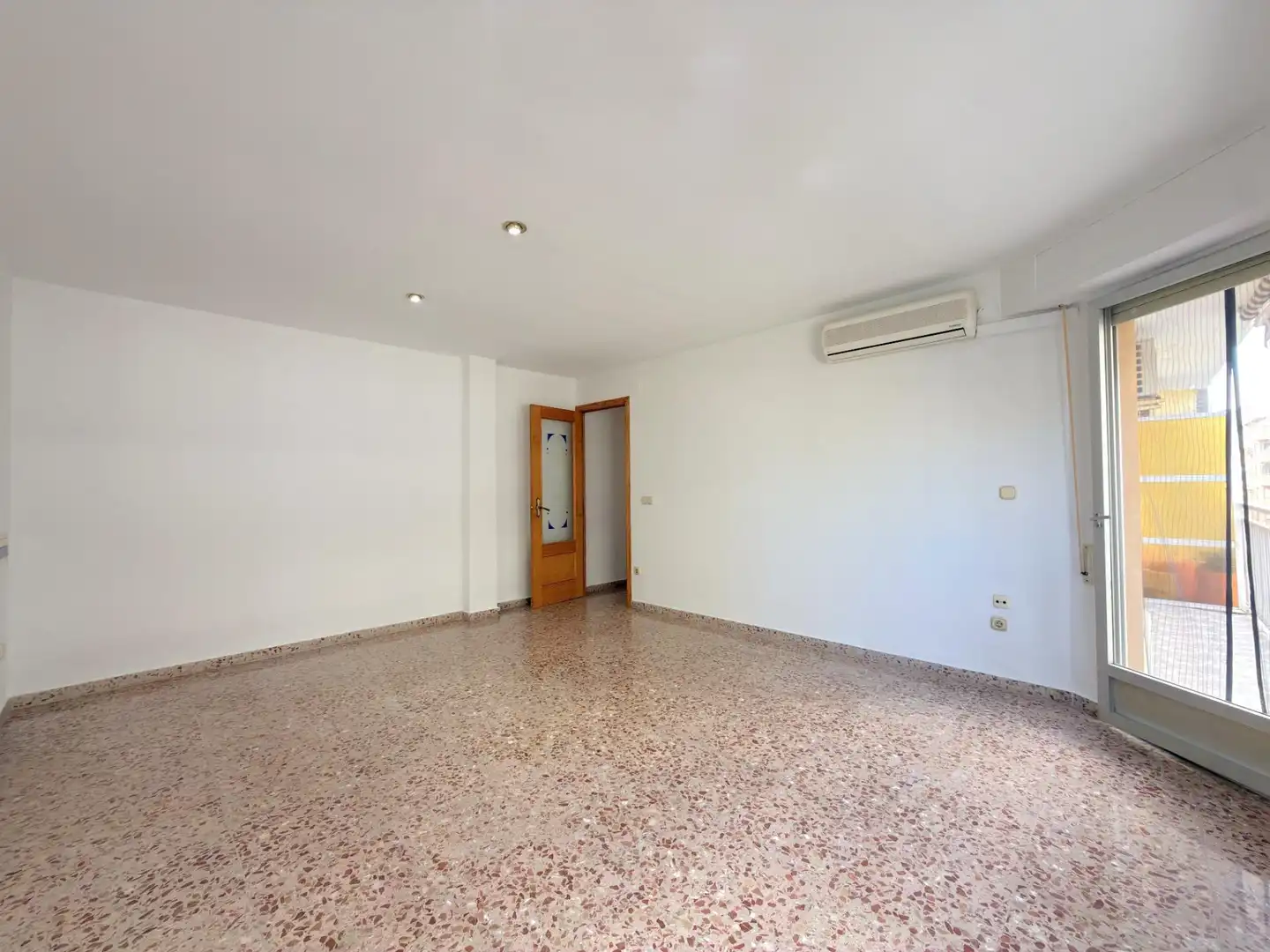 Flat with lift for sale in POETA LLORENTE, imagen 28