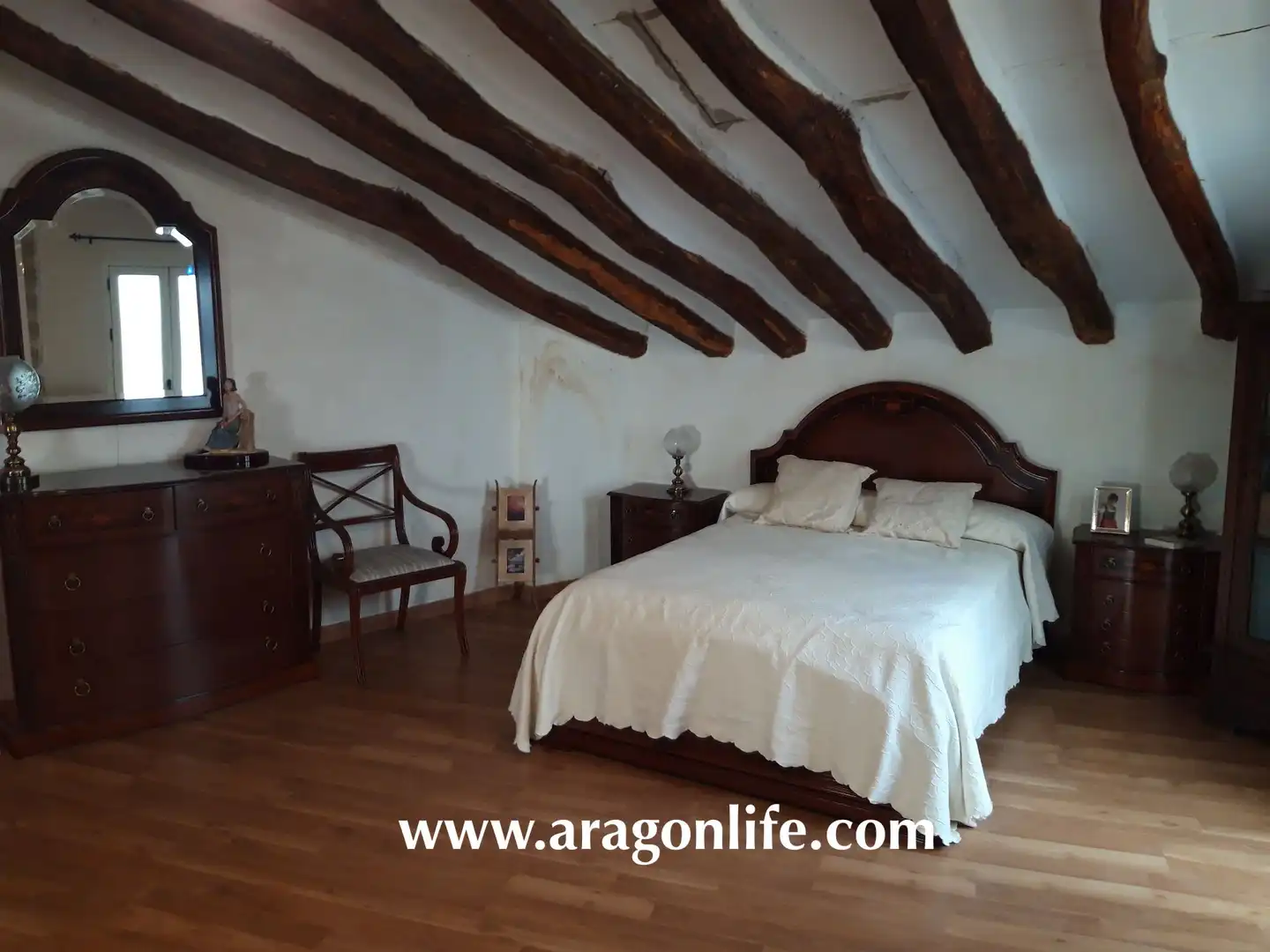 Habitación de Casa o chalet en venta en Caspe con Aire acondicionado, Parquet y Amueblado