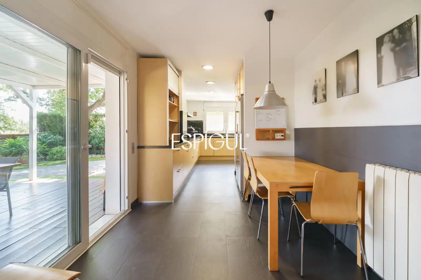 Kitchen of Houses for sale in Sant Cugat del Vallès  with Air Conditioner, Heating and Parquet flooring