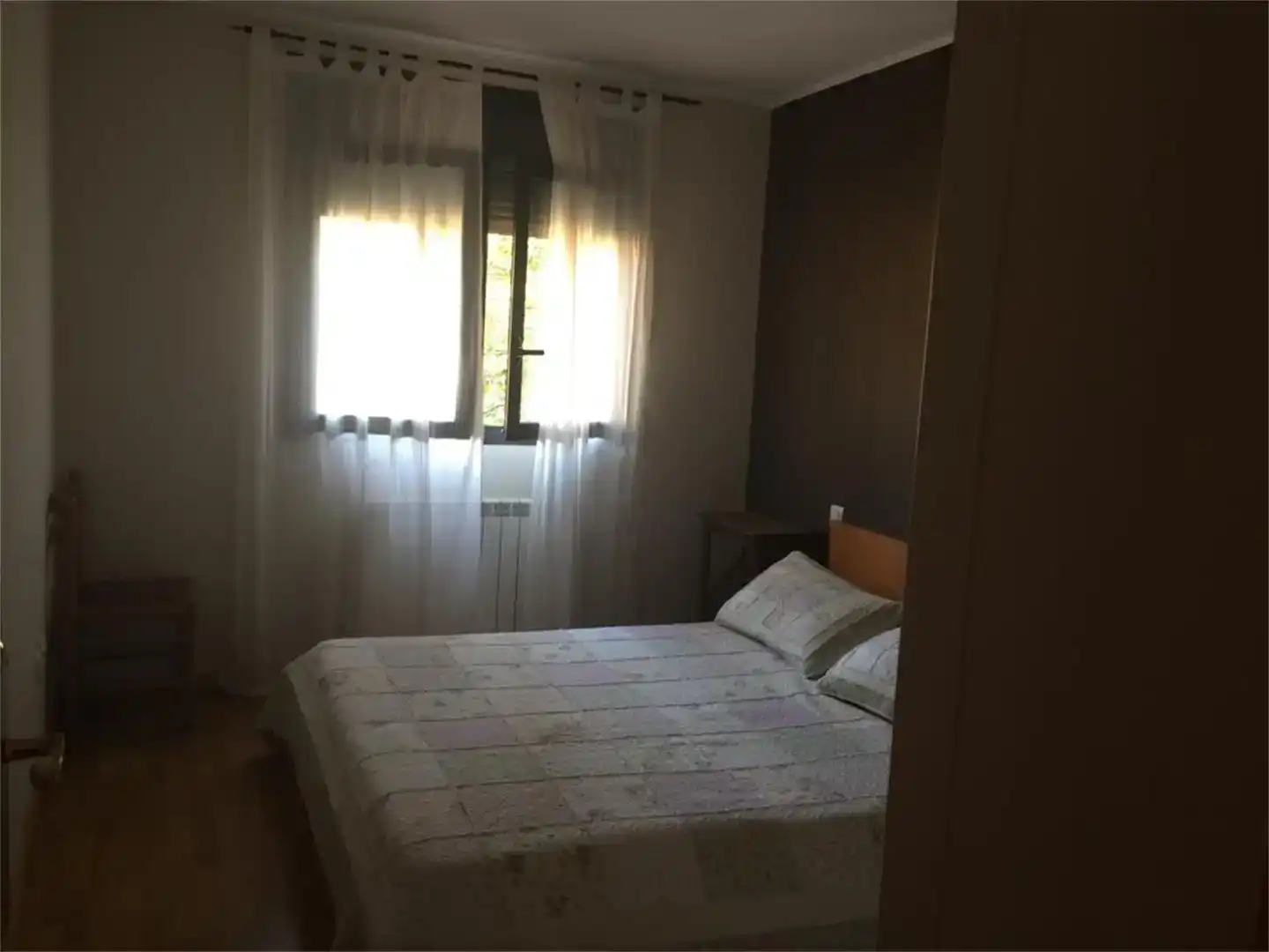 Habitación de Apartamento en venta en La Puebla de Castro con Parquet, Lavadora y Balcón