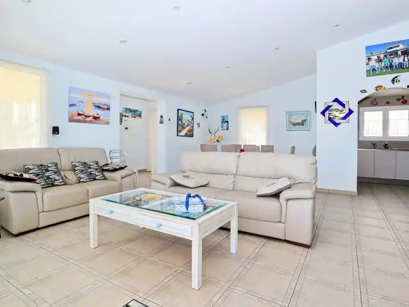 Maison avec piscine à vendre à Peni, imagen 10