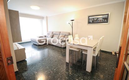 Living room of Flat for sale in Sagunto / Sagunt  with Air Conditioner, Heating and Furnished