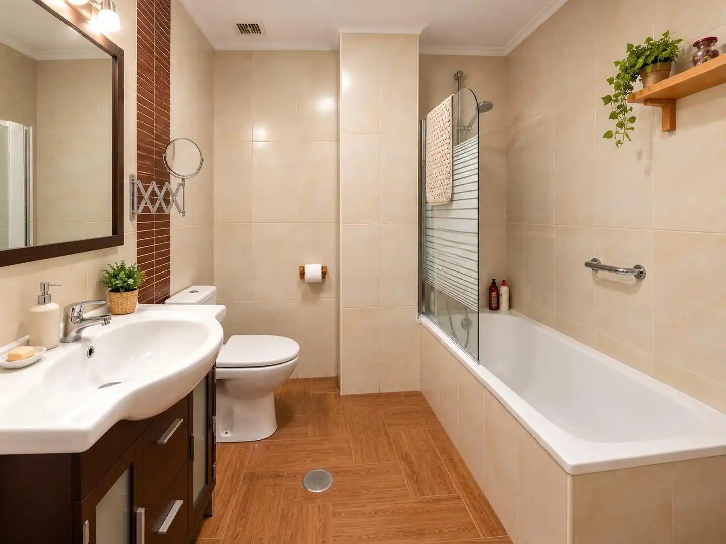 Baño de Piso en venta en Alameda del Cura - Barriada Andalucia