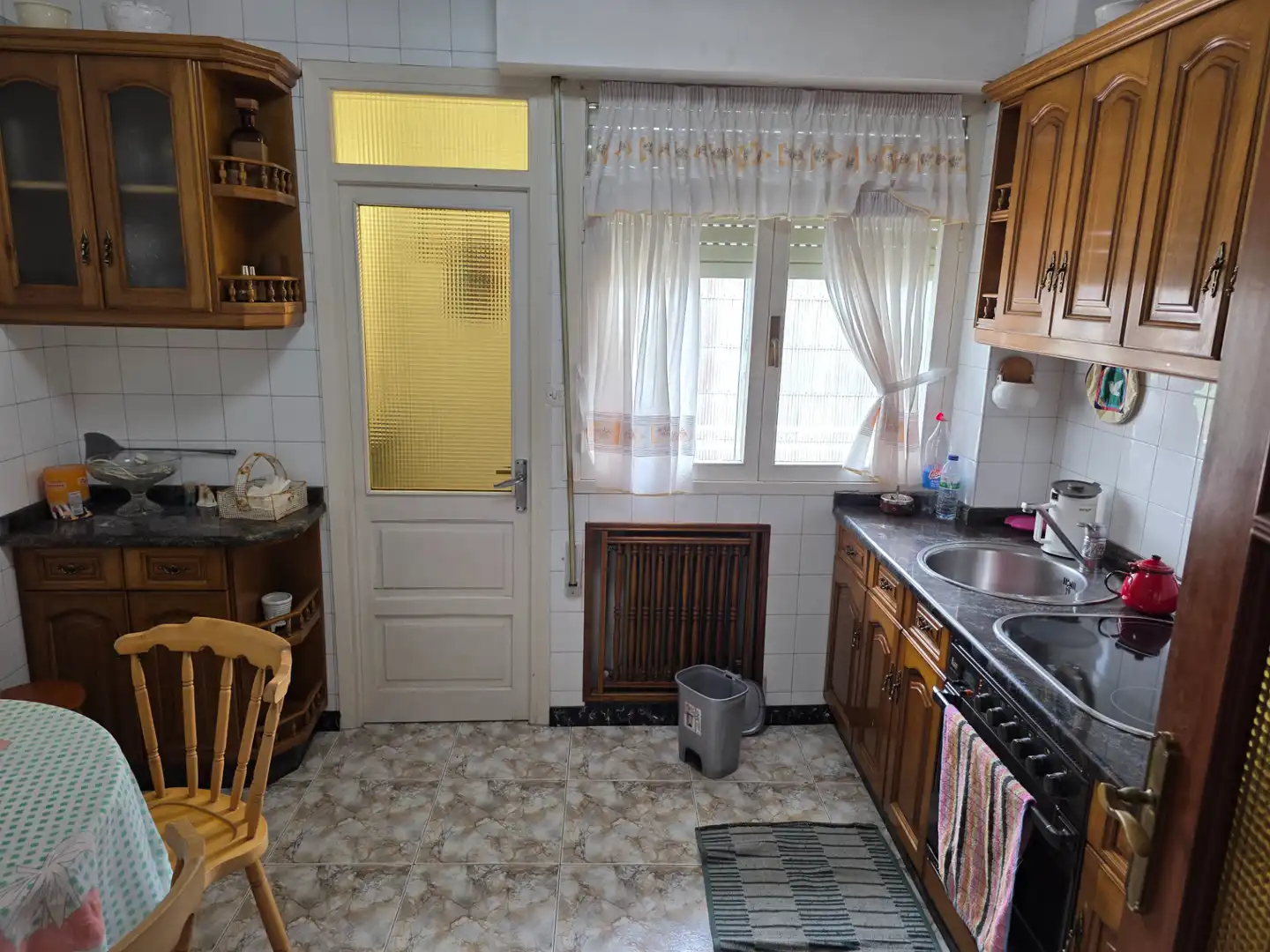 Cocina de Piso en venta en Vilalba con Calefacción, Trastero y Amueblado