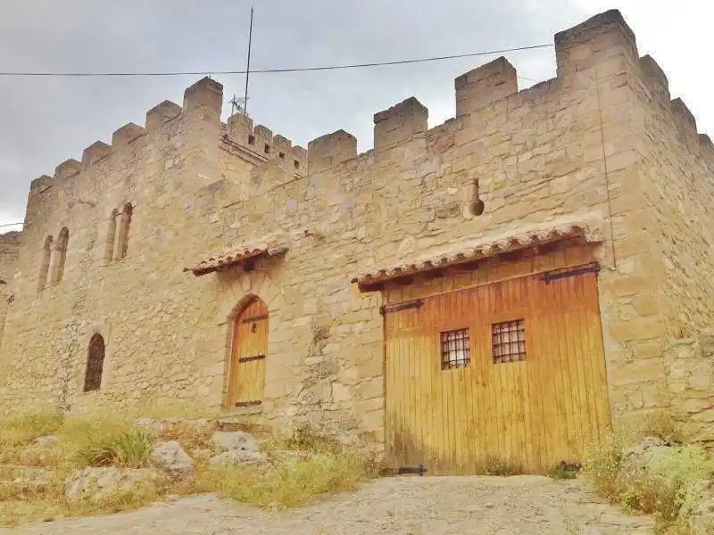 Vista exterior de Casa o chalet en venta en Alpuente con Calefacción, Terraza y Horno