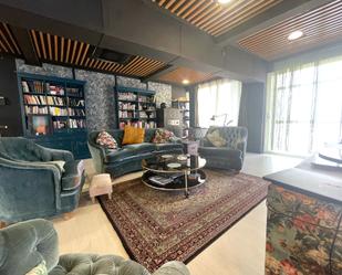 Sala d'estar de Loft en venda en Bilbao  amb Terrassa