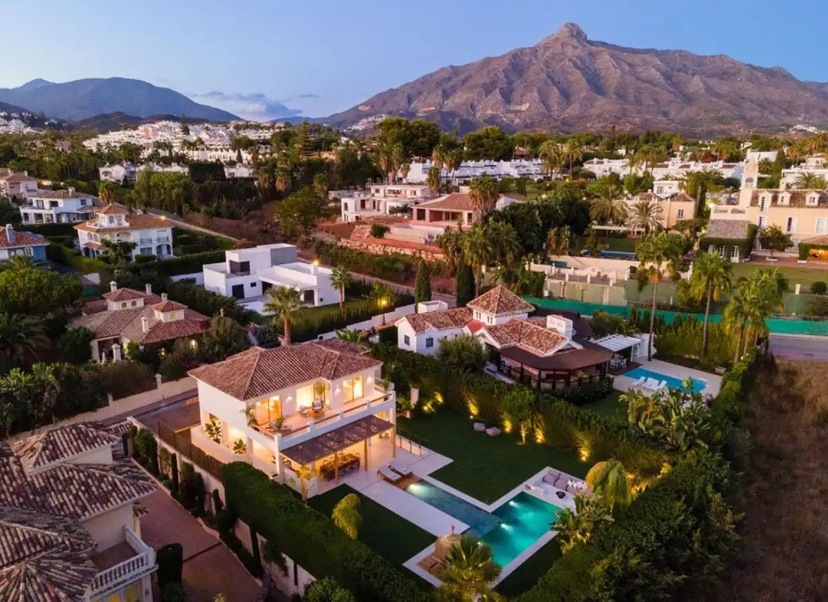Chalet con piscina en venta en Nueva Andalucía, imagen 16
