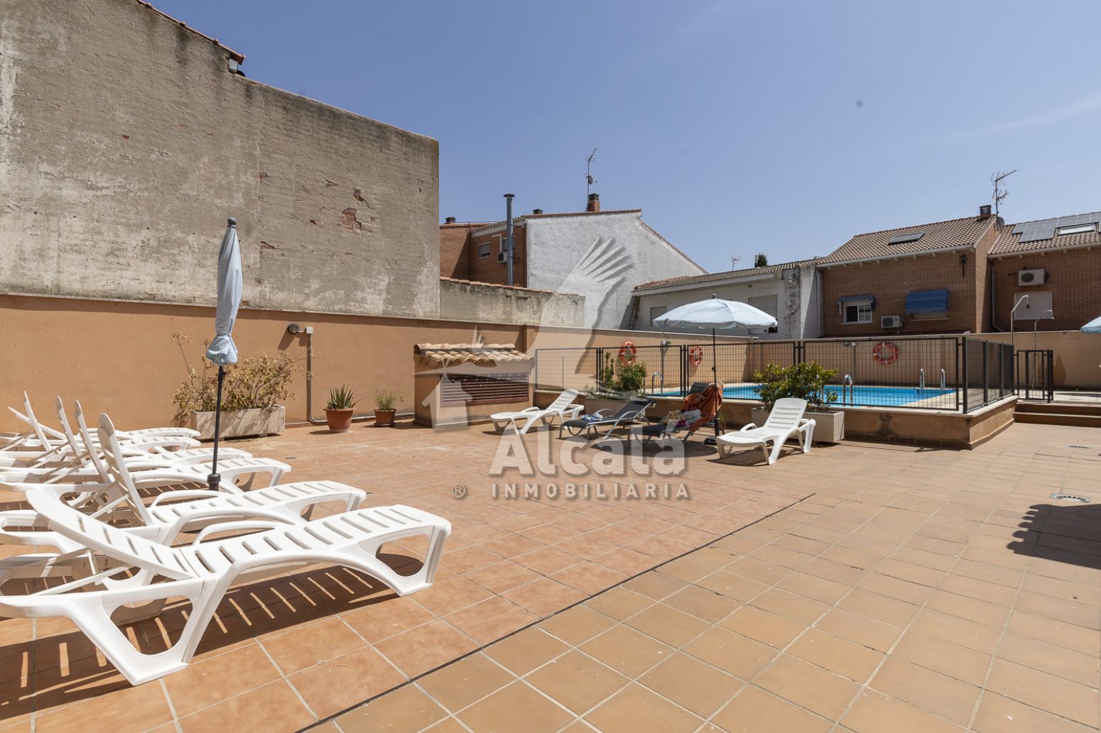Terrassa de Pis en venda en Camarma de Esteruelas amb Aire condicionat, Calefacció i Piscina