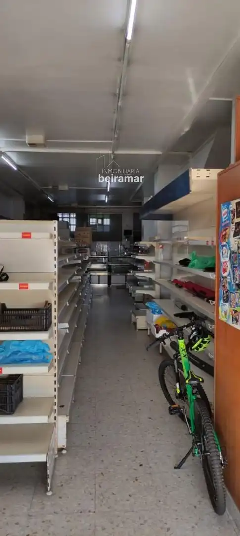 Commercial properties for rent in Ribeira