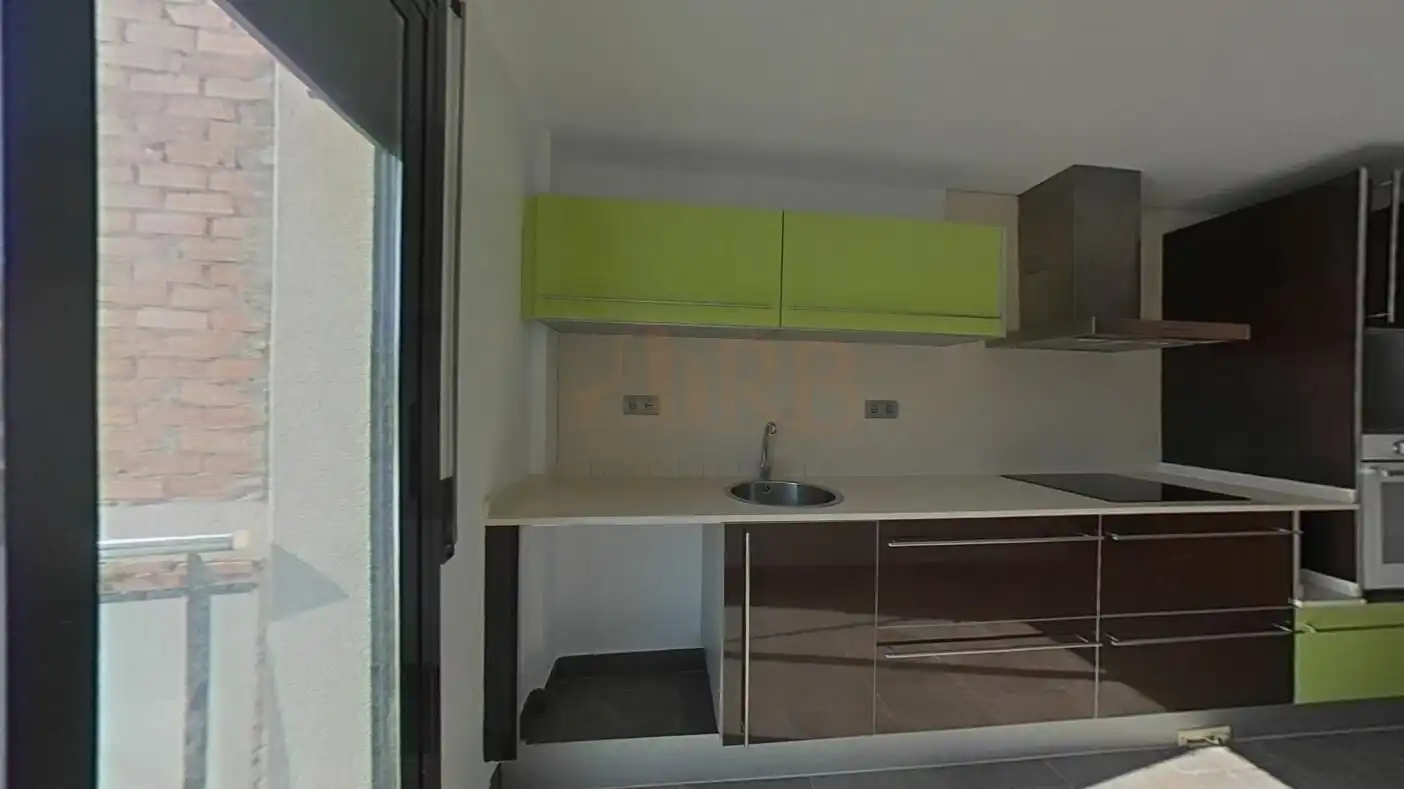Duplexes for sale in Calle TREBALL, 31, Diagonal - Colomeres