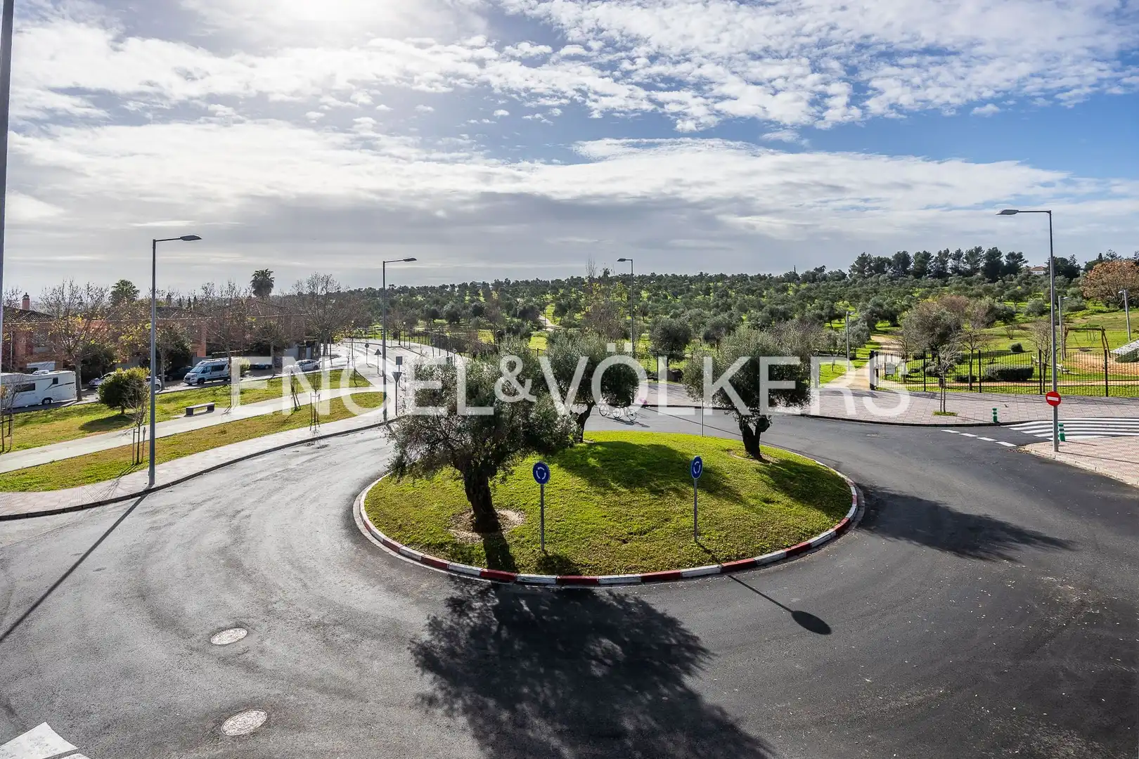 Piso de alquiler en Tomares con Calefacción y Terraza