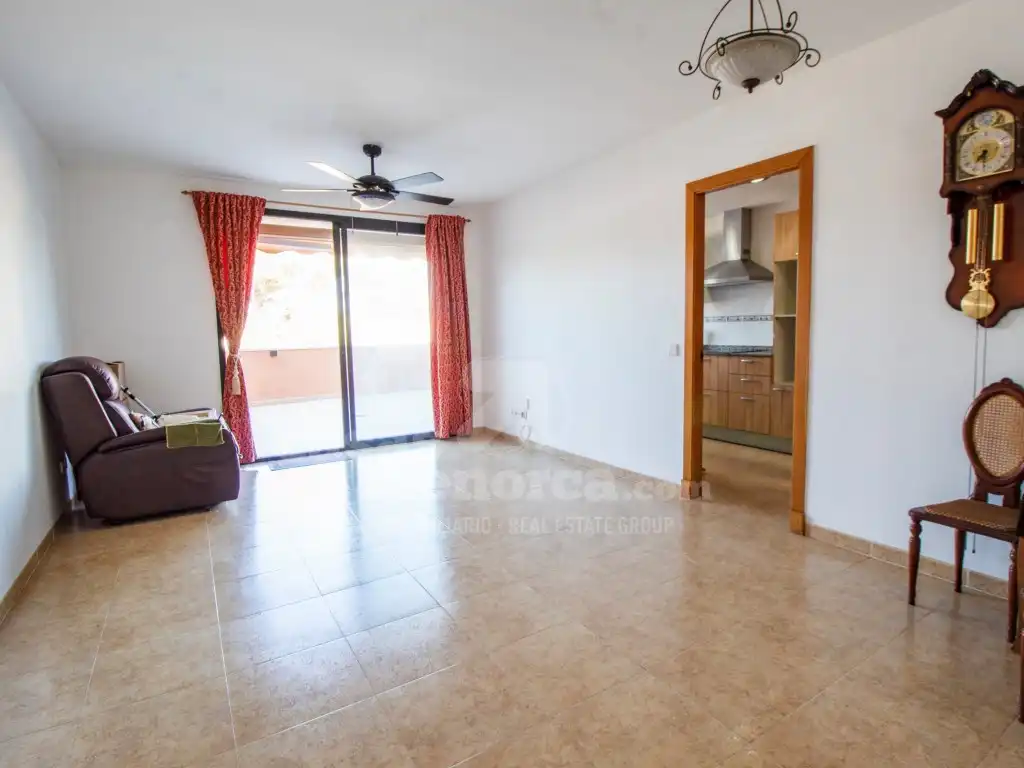 Living room of Flat for sale in Es Castell  with Air Conditioner and Terrace