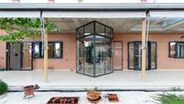 Exterior view of House or chalet for sale in Valdetorres de Jarama  with Air Conditioner, Heating and Private garden