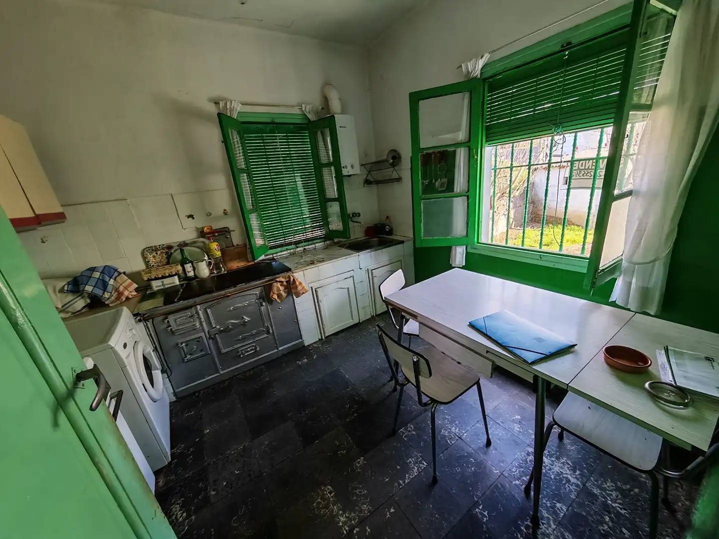 Kitchen of Houses for sale in Castropodame  with Private garden and Storage room