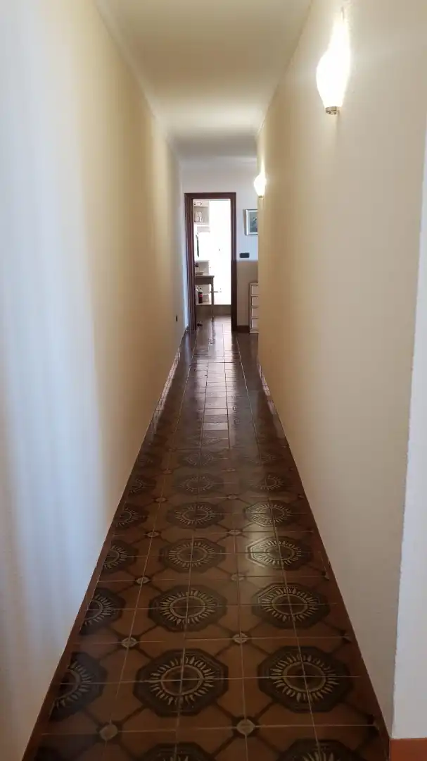 Àtic en venda a Avenida el Faro, 18, Centro Internacional
