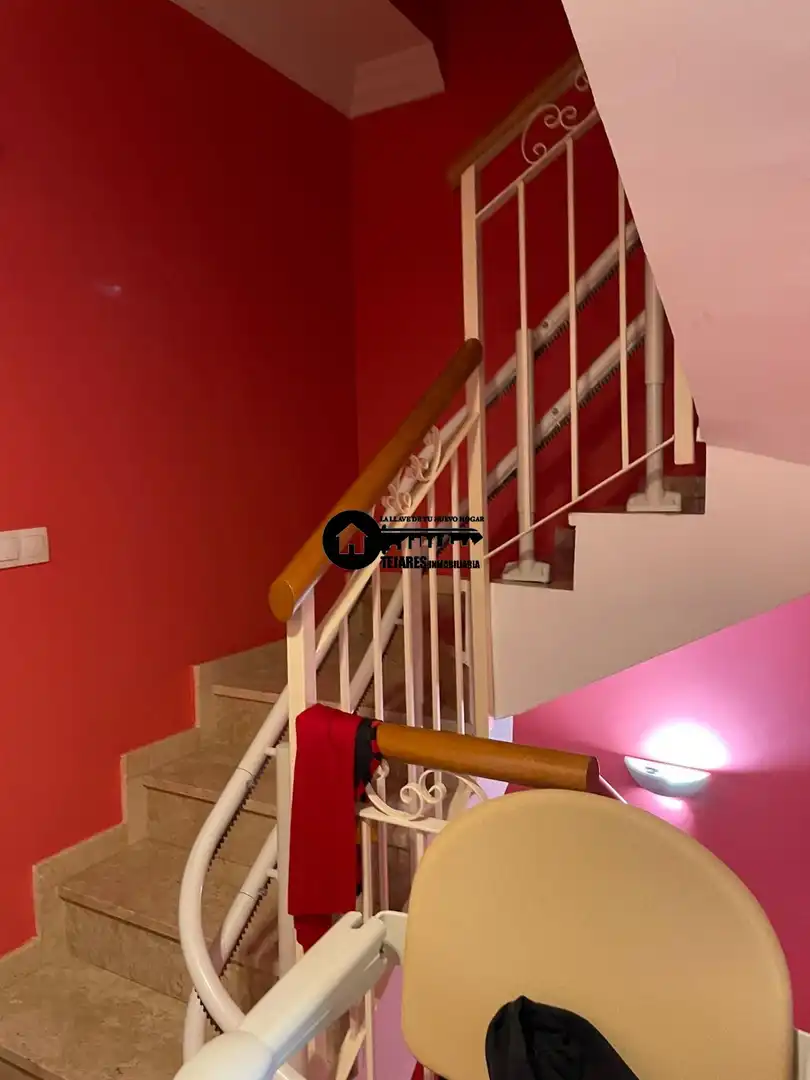 Casa adosada en venta en Albacete con Aire acondicionado, Calefacción y Jardín privado