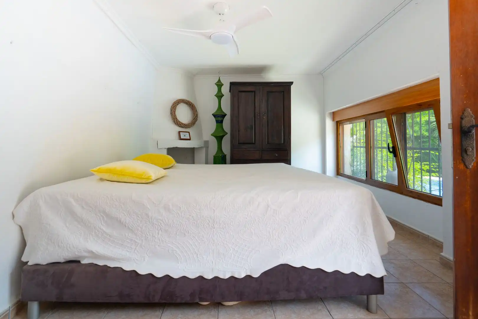 Habitación de Casa o chalet en venta en Castell de Castells con Aire acondicionado, Calefacción y Jardín privado