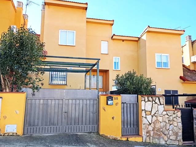 Casa-chalet en Venta en Méntrida