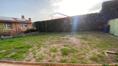 Foto 4 de Casa adosada en venta en Las Conejeras - Esparragal, Coslada