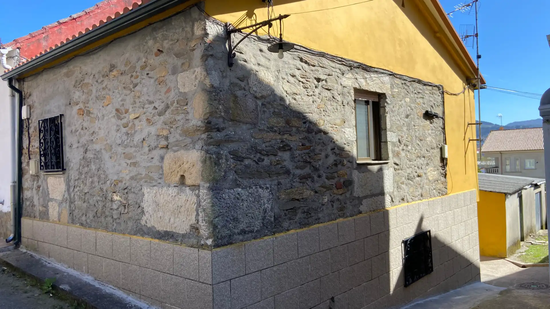 Exterior view of Houses for sale in Vigo 