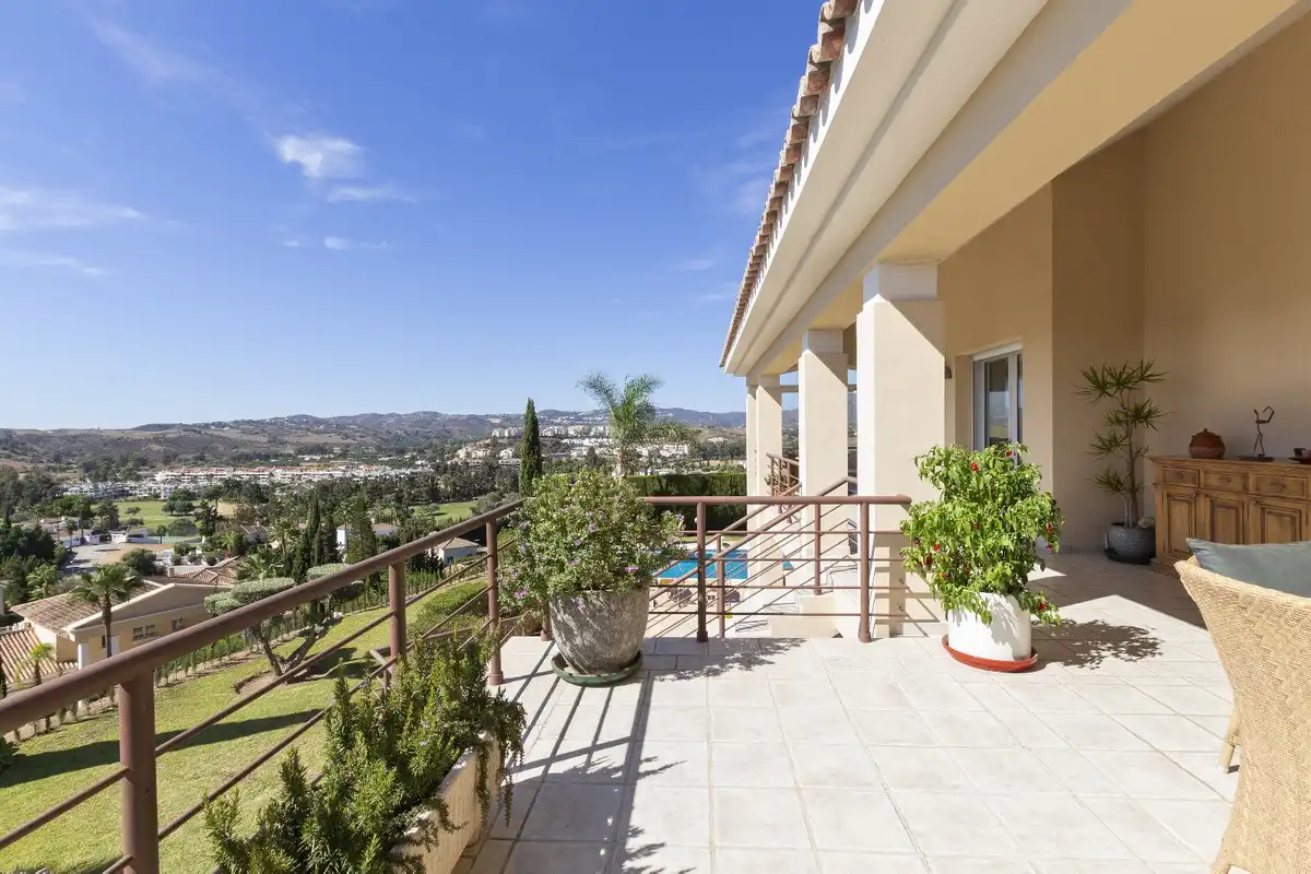 Chalet con piscina en venta en Avenida de España, imagen 10