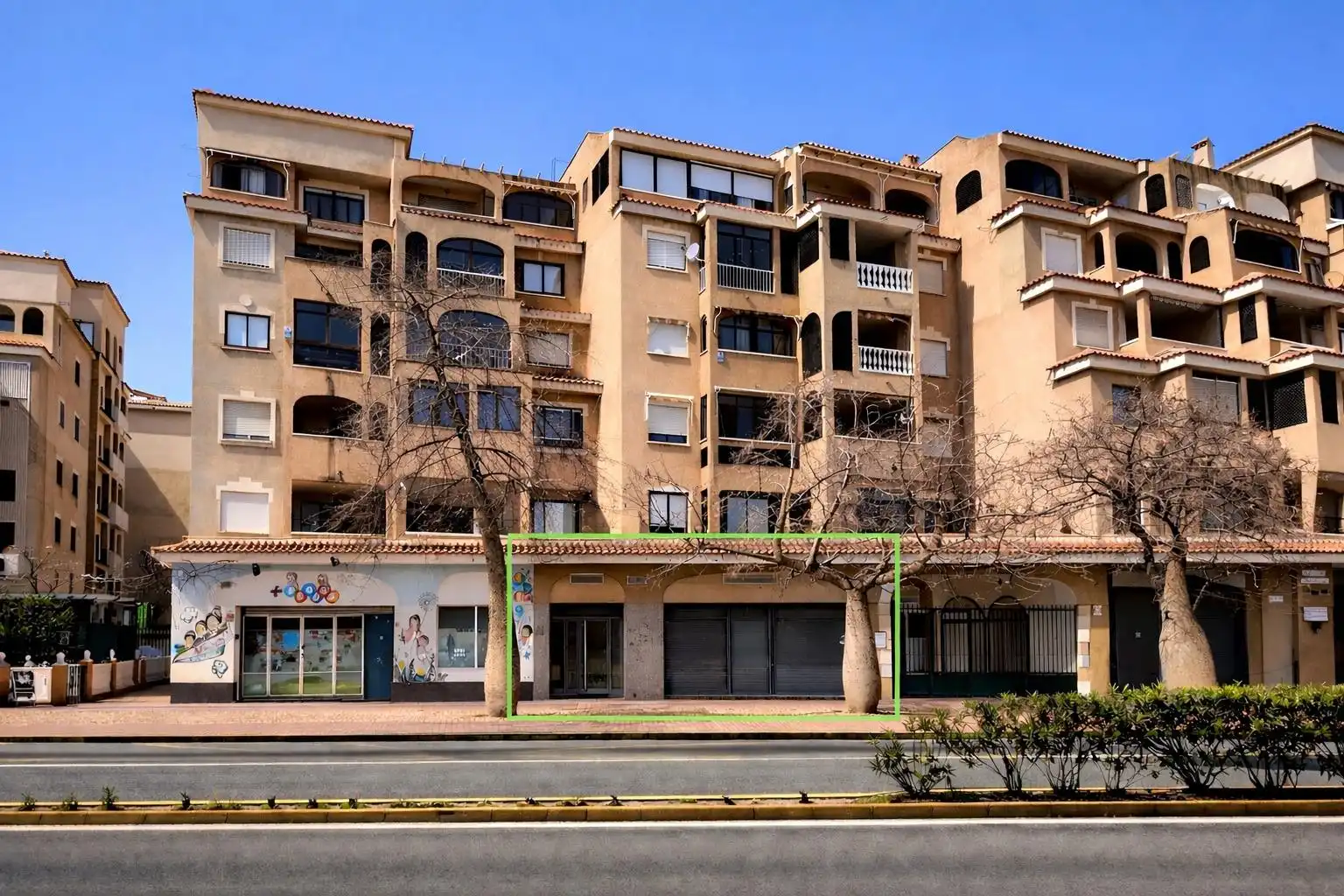 Business premises for sale in Calle Orihuela