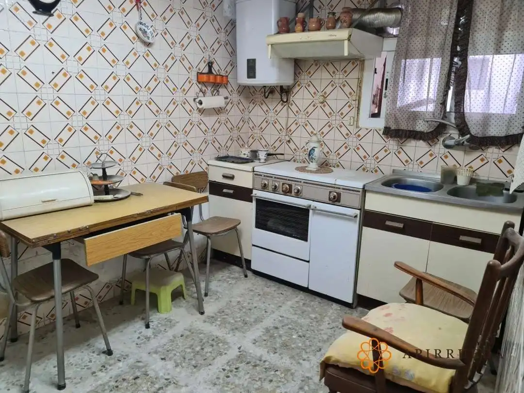 Cuina de Casa o xalet en venda en Velilla de Ebro amb Traster i Moblat