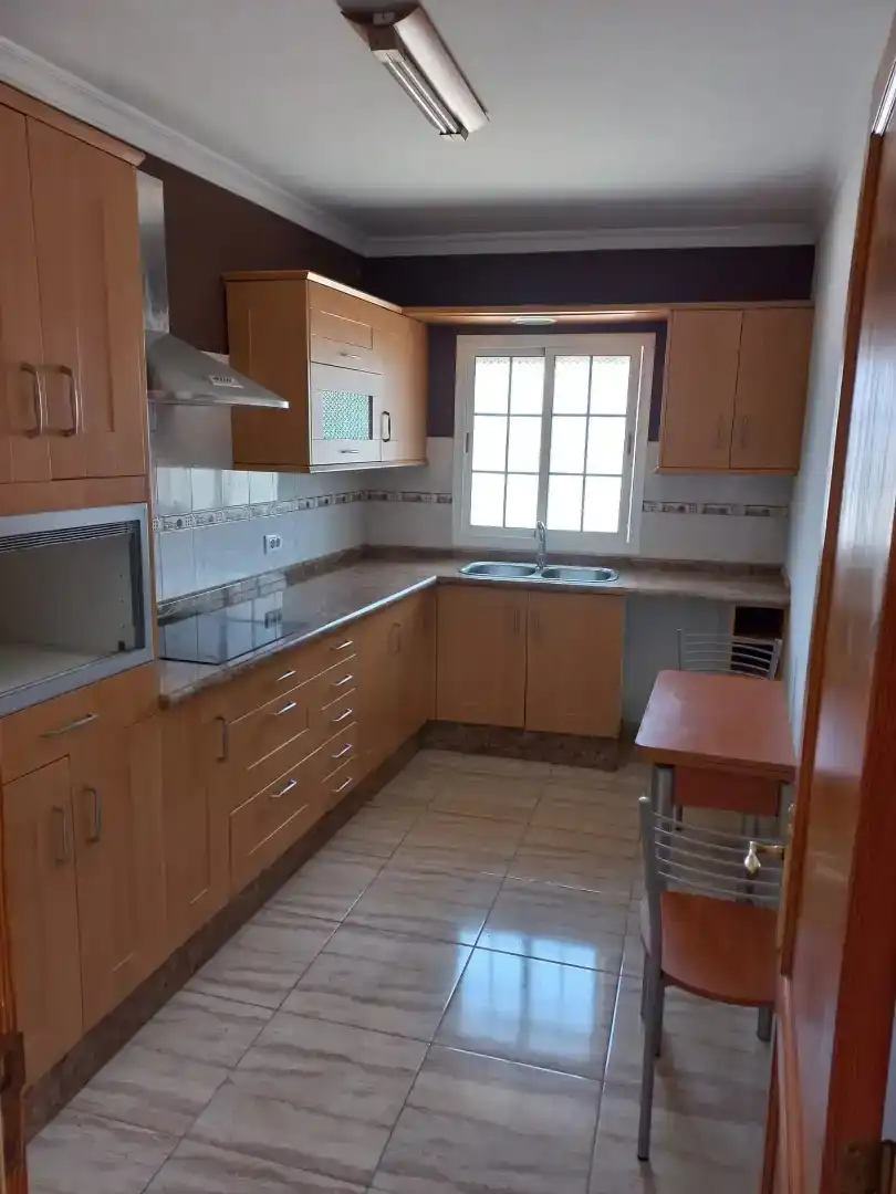 Cuina de Pis en venda en Ingenio amb Parquet, Traster i Forn