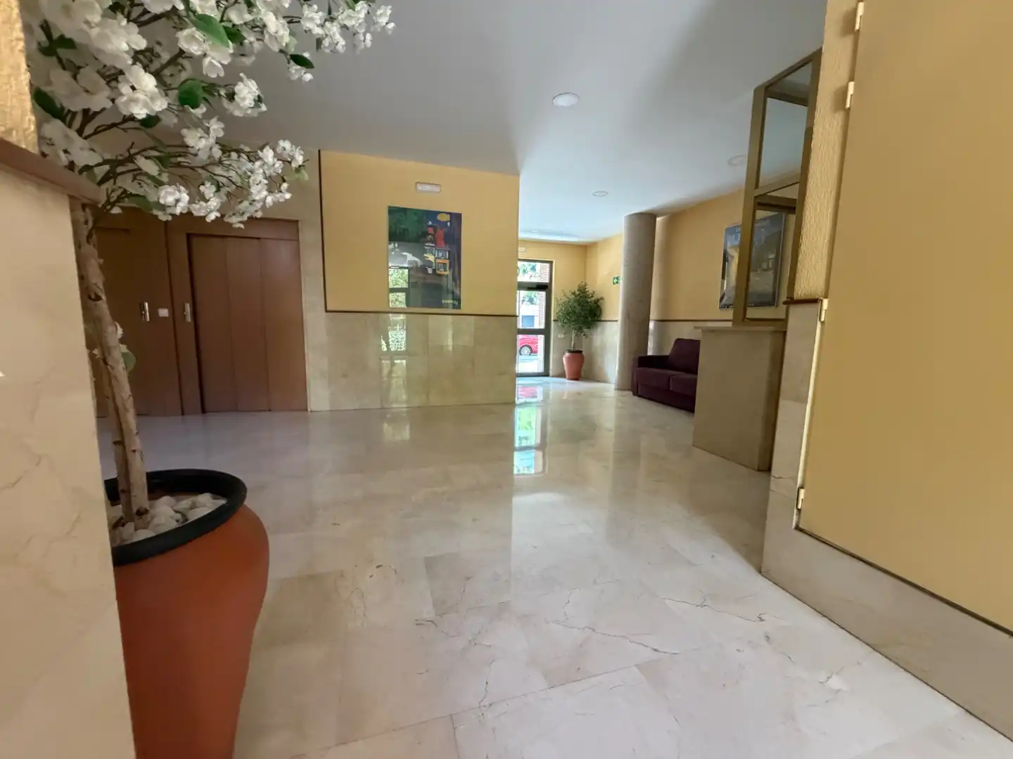 Flat for sale in  Madrid Capital  with Air Conditioner