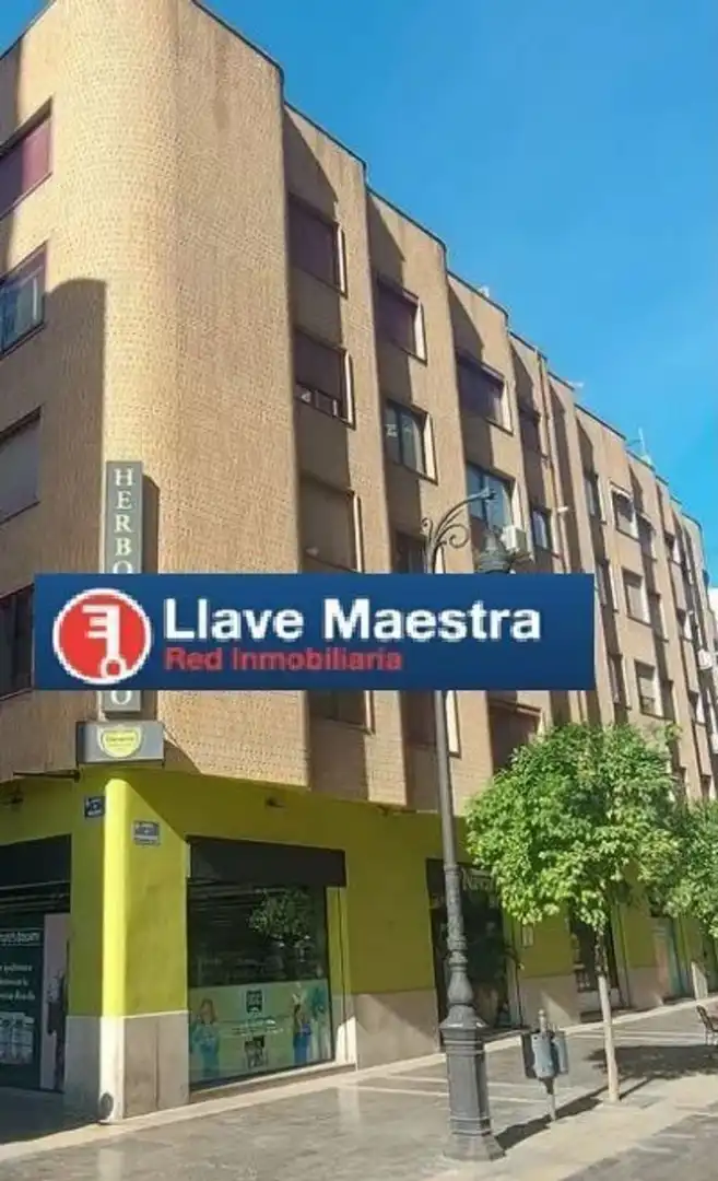 Piso con ascensor en venta en Calle de Baldoví 3, imagen 12