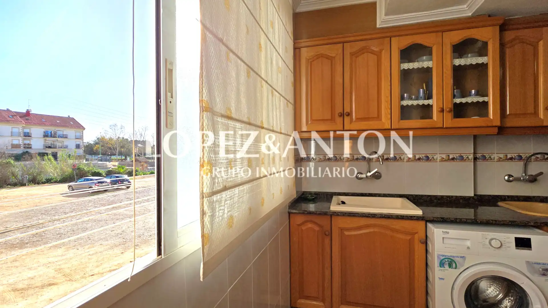 Cocina de Piso en venta en L'Eliana con Aire acondicionado, Amueblado y Horno