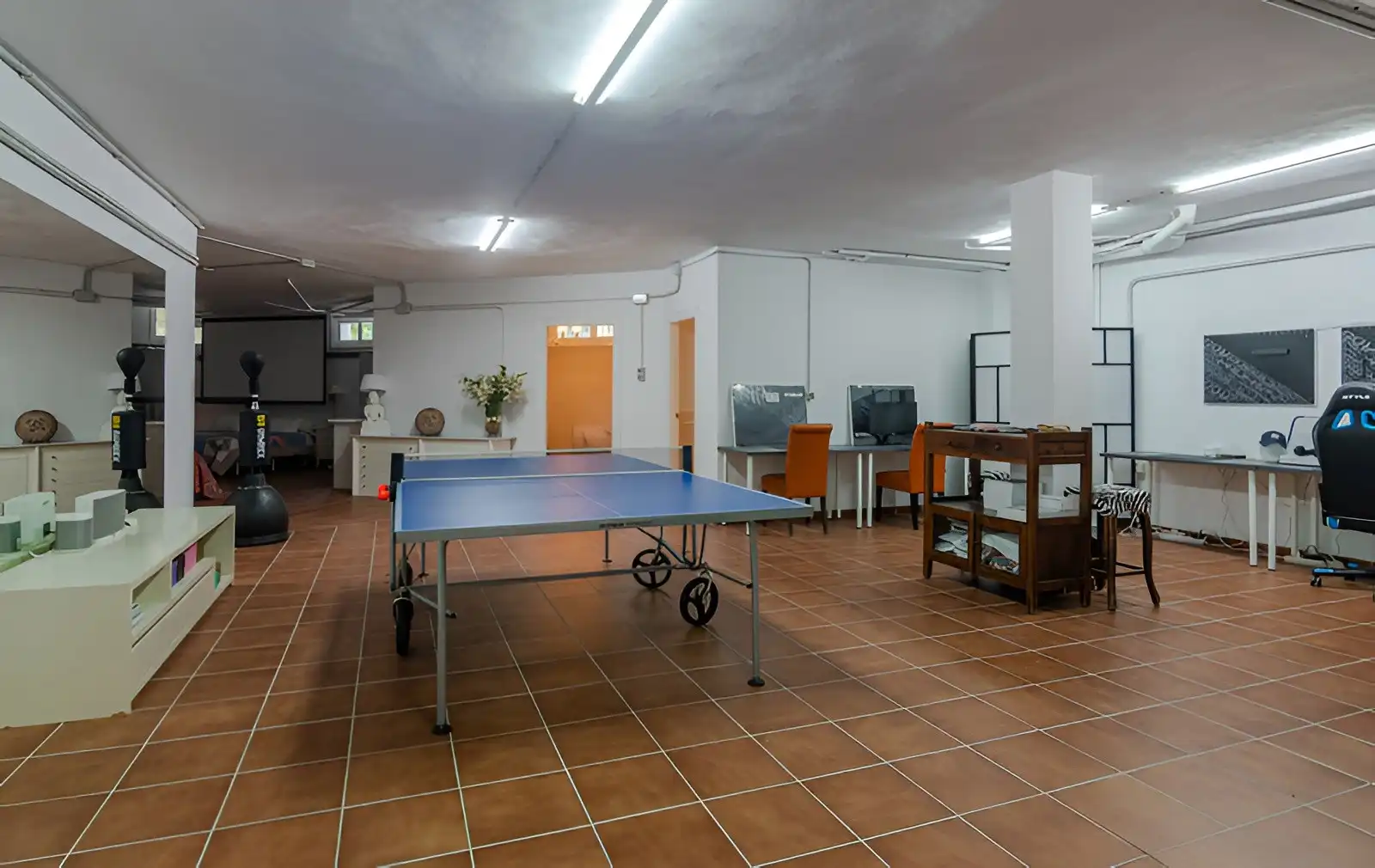 Casa con piscina en venta en Benahavís pueblo, imagen 37