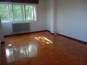 Appartamento con balcone in vendita a Calle ANTONIO DE NEBRIJA
