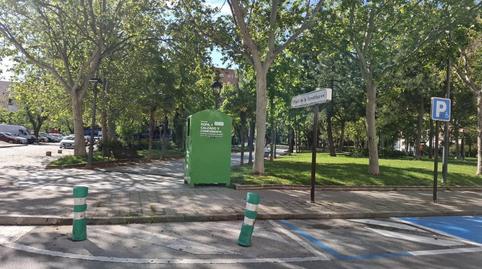 Foto 3 de Planta baixa en venda a Plaza Constitucion la, Valderas - Los Castillos, Madrid