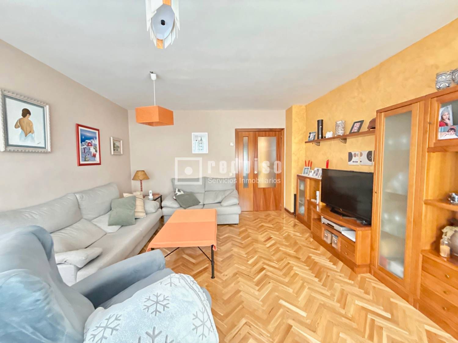 Sala de estar de Piso en venta en Alcalá de Henares con Aire acondicionado, Calefacción y Jardín privado