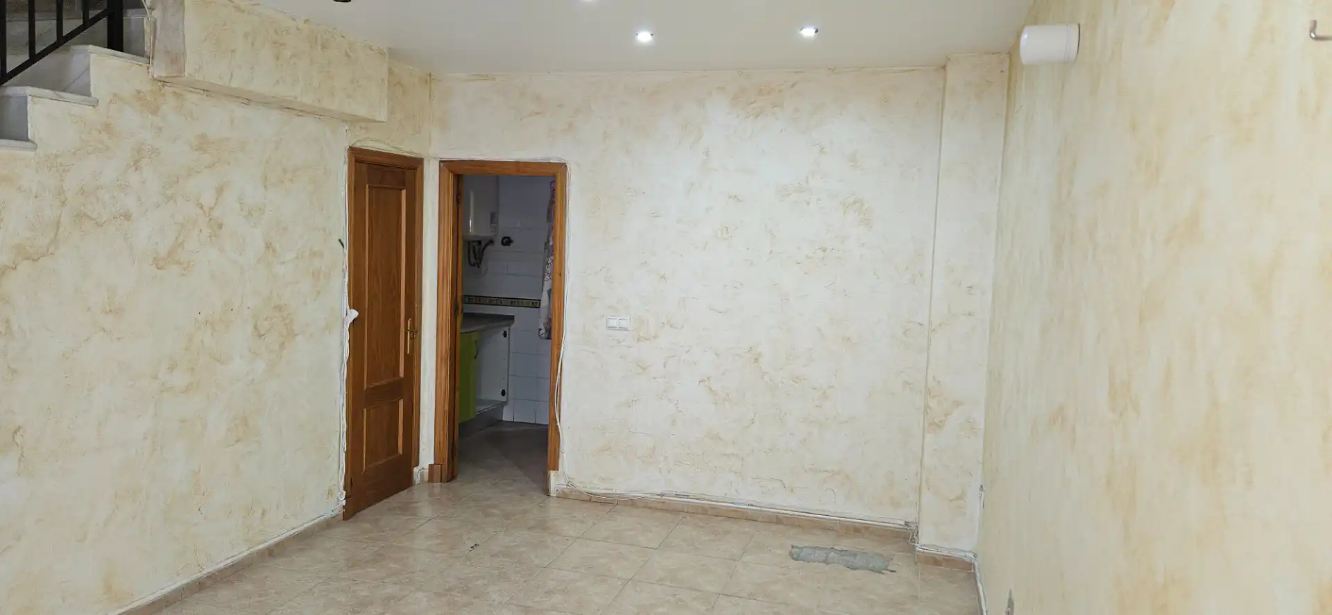 Detached homes for sale in Chiclana de la Frontera  with Terrace and Alarm